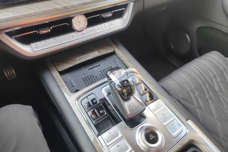 Used Tank 500 2022 3.0T Sport Edition "Creation" Version 5-Seater Gear Lever