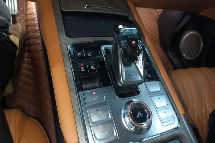 Used Tank 500 2022 3.0T Business Edition "Creation Realm" Design 5-Seater Gear Lever