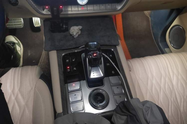 Used Tank 500 2022 3.0T Sport Edition "Creation" Version 5-Seater Gear Lever