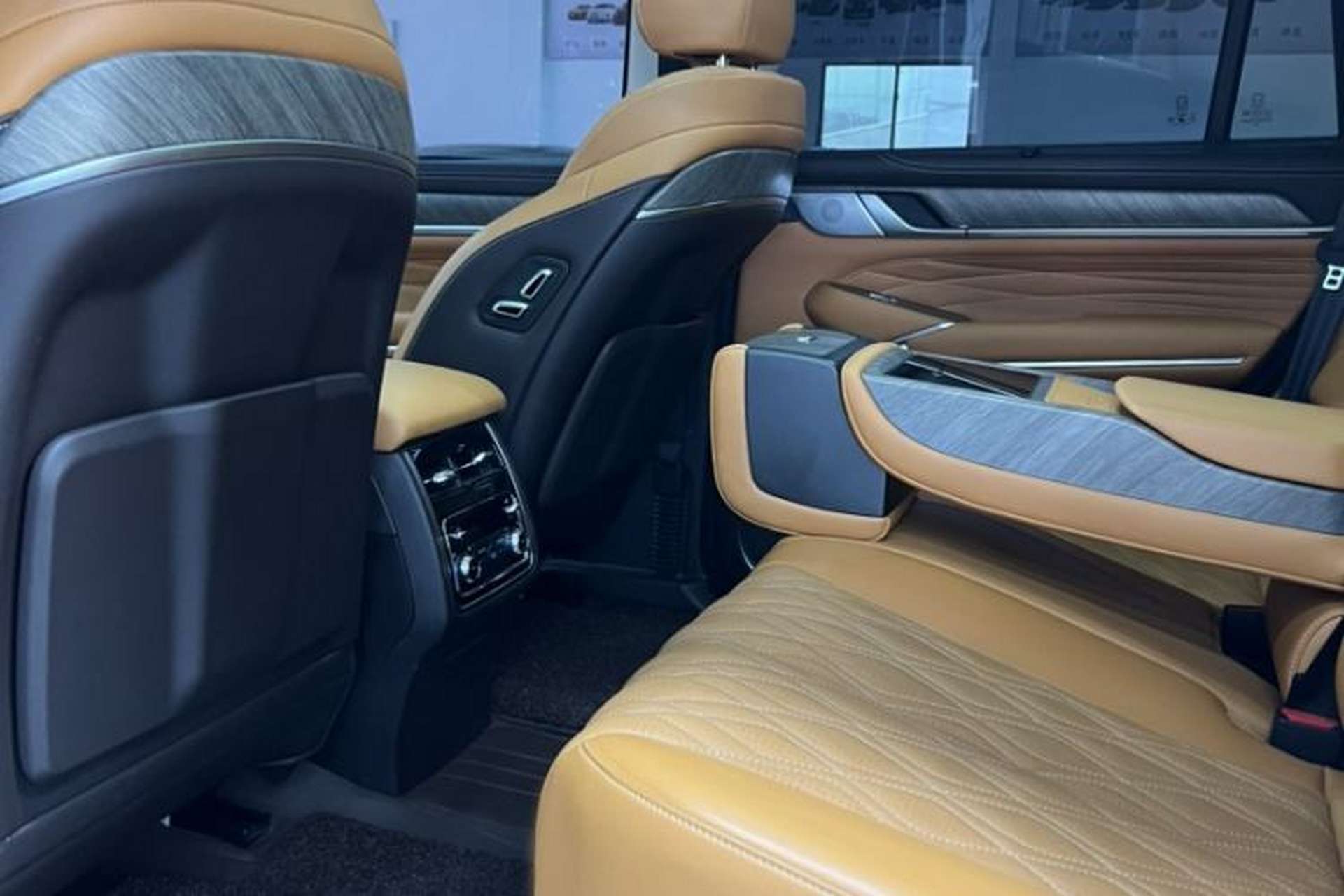 Used Tank 500 2022 3.0T Business Edition "Creation Realm" Design 5-Seater Interior 3