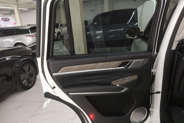 Used Tank 500 2022 3.0T Sport Edition "Creation" Style 7 Seats Interior 8