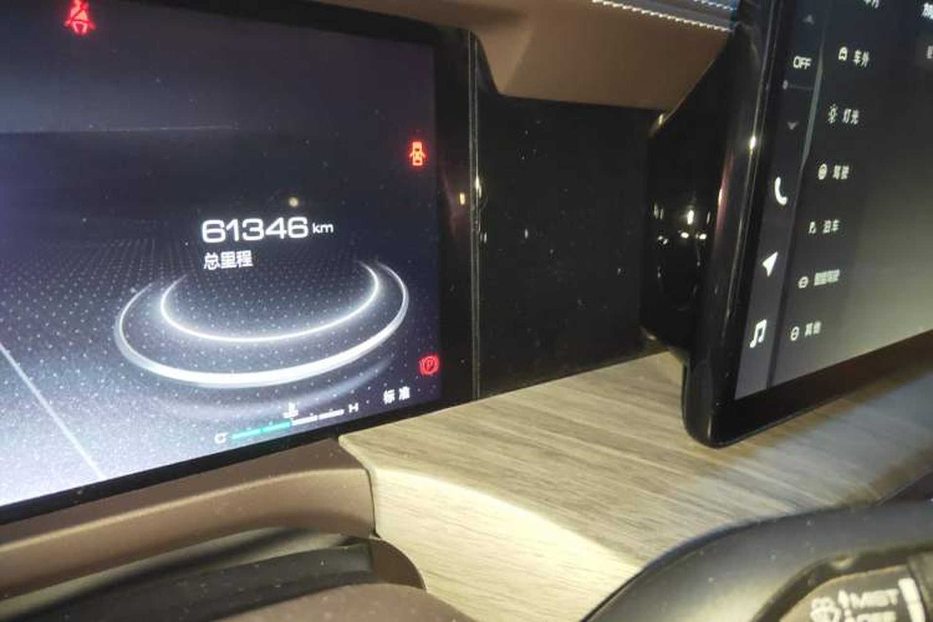 Used Tank 500 2022 3.0T Business Edition "Creation Realm" Design 5-Seater Odometer Close Up