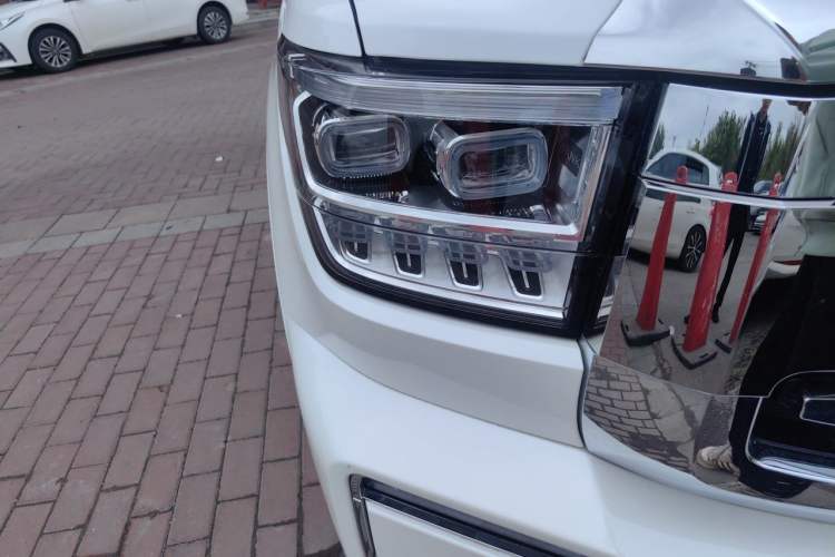 Used Tank 500 2022 3.0T Sport Edition "Creation" Version 5-Seater Right Front Headlight