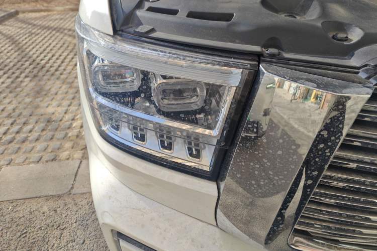 Used Tank 500 2022 3.0T Business Edition Summit Version 5 Seats Right Front Headlight