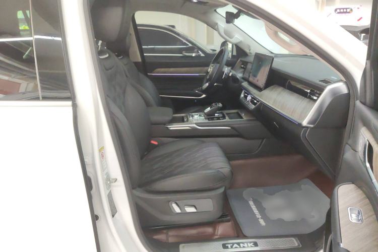 Used Tank 500 2022 3.0T Sport Edition "Creation" Style 7 Seats Right Front Seat