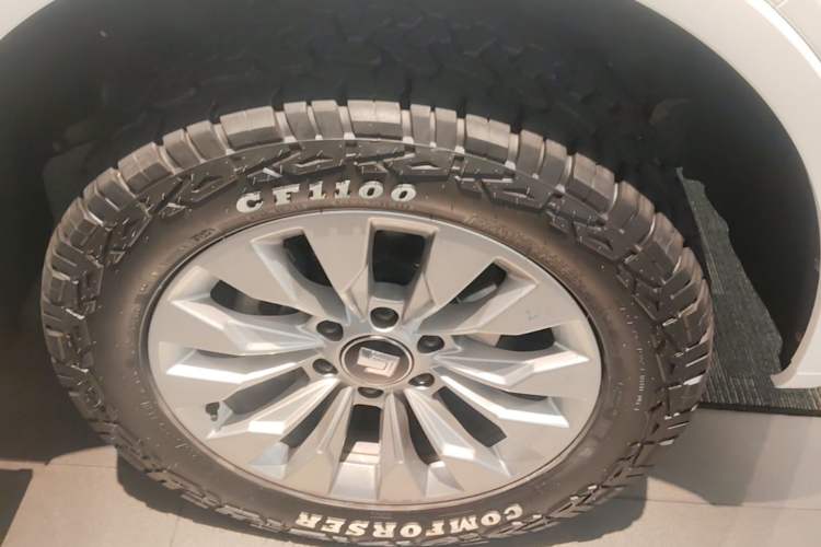 Used Tank 500 2022 3.0T Sport Edition "Creation" Style 7 Seats Right Front Wheel Hub