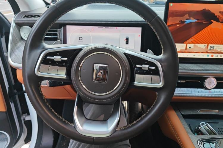 Used Tank 500 2022 3.0T Sport Edition Summit Model 7-Seater Steering Wheel