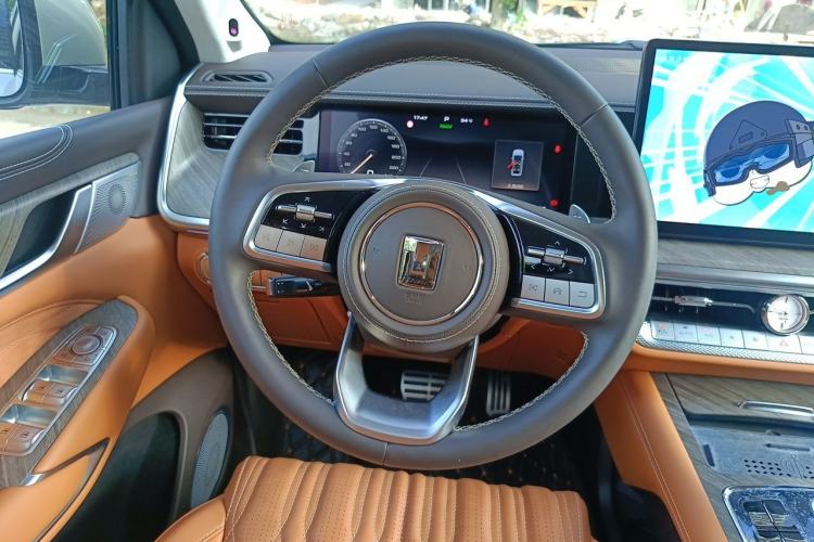 Used Tank 500 2022 3.0T Business Edition Summit Version 5 Seats Steering Wheel