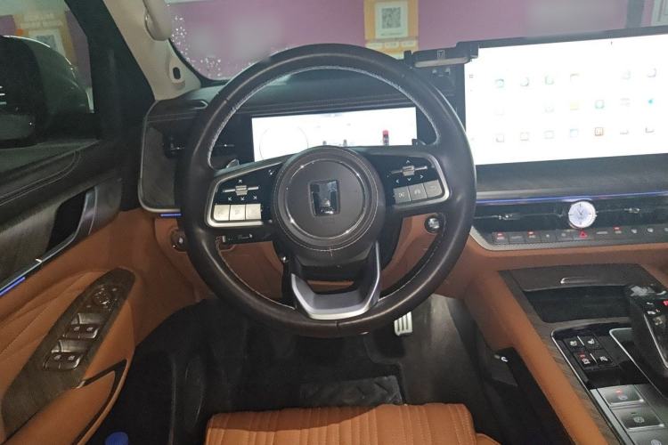 Used Tank 500 2022 3.0T Business Edition "Creation Realm" Design 5-Seater Steering Wheel