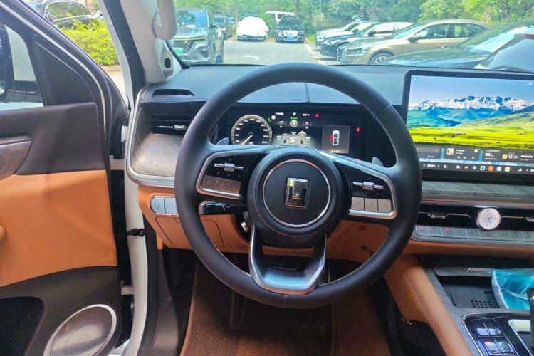 Used Tank 500 2022 3.0T Business Edition "Creation Realm" Design 5-Seater Steering Wheel