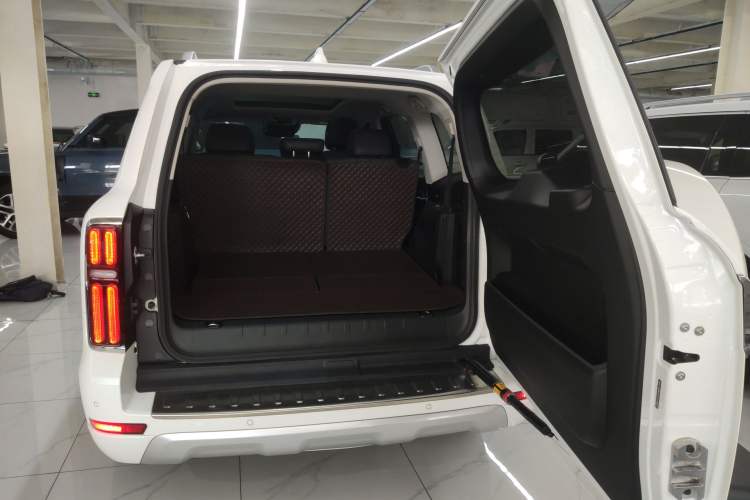 Used Tank 500 2022 3.0T Sport Edition "Creation" Style 7 Seats Trunk