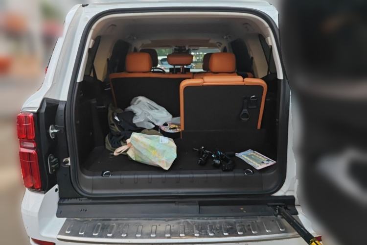 Used Tank 500 2022 3.0T Sport Edition Summit Model 7-Seater Trunk