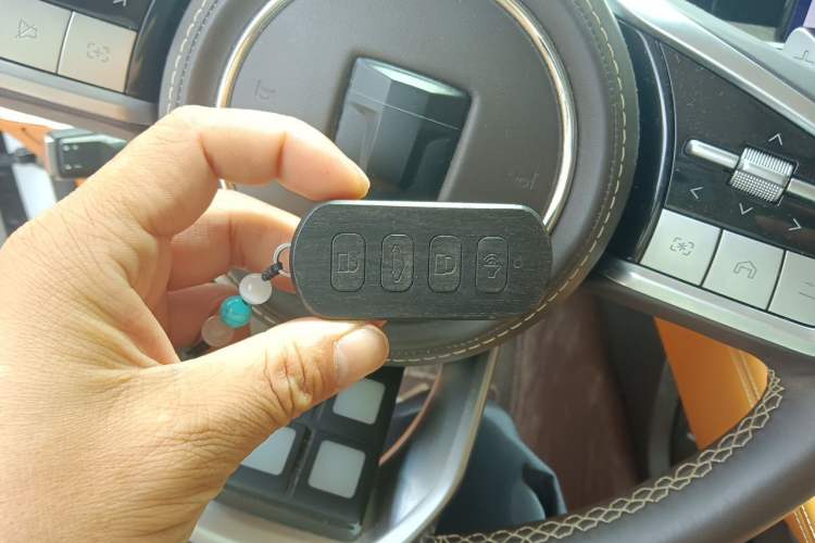 Used Tank 500 2022 3.0T Sport Edition "Creation" Version 5-Seater Vehicle Key