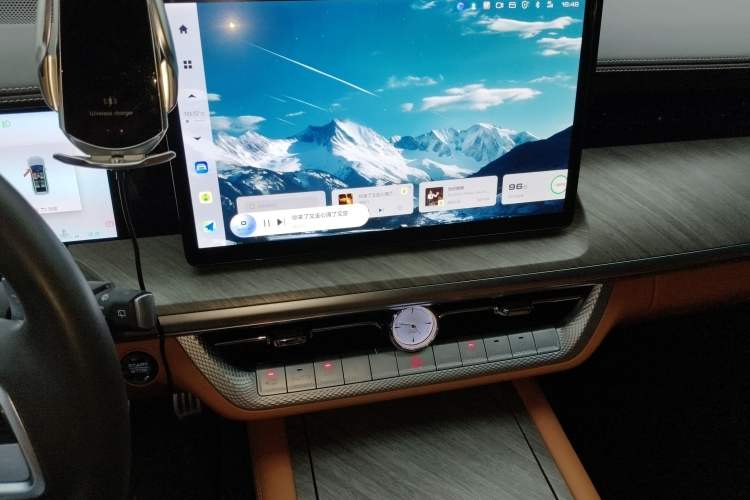 Used Tank 500 2022 3.0T Sport Edition "Creation" Version 5-Seater Audio And AC Panel