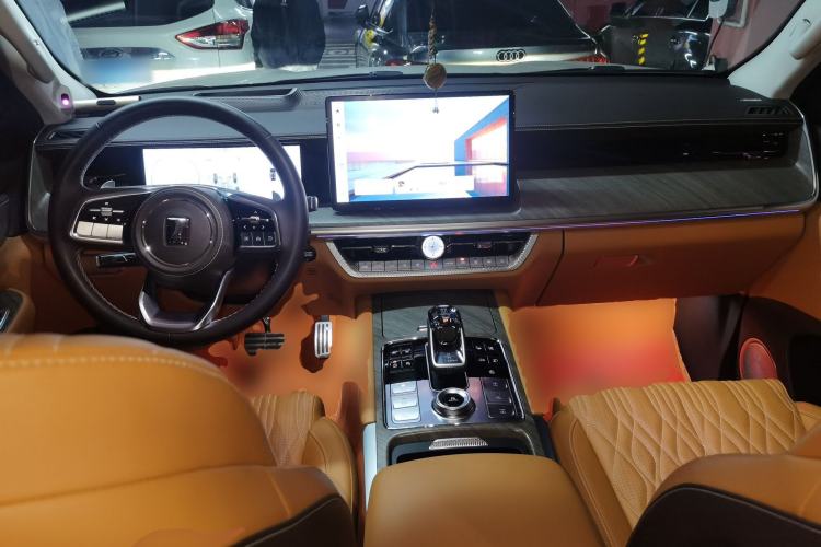 Used Tank 500 2022 3.0T Business Edition "Creation Realm" Design 5-Seater Center Console