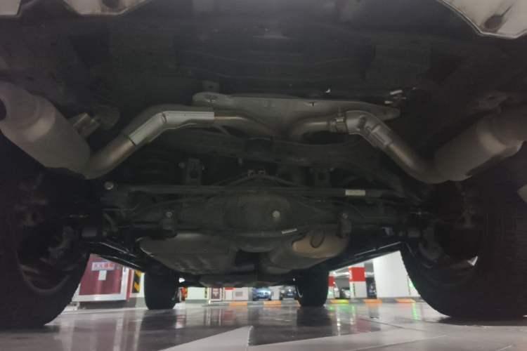 Used Tank 500 2022 3.0T Business Edition "Creation Realm" Design 5-Seater Chassis Rear