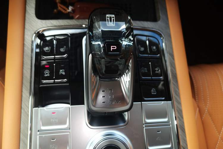 Used Tank 500 2022 3.0T Business Edition "Creation Realm" Design 5-Seater Gear Lever