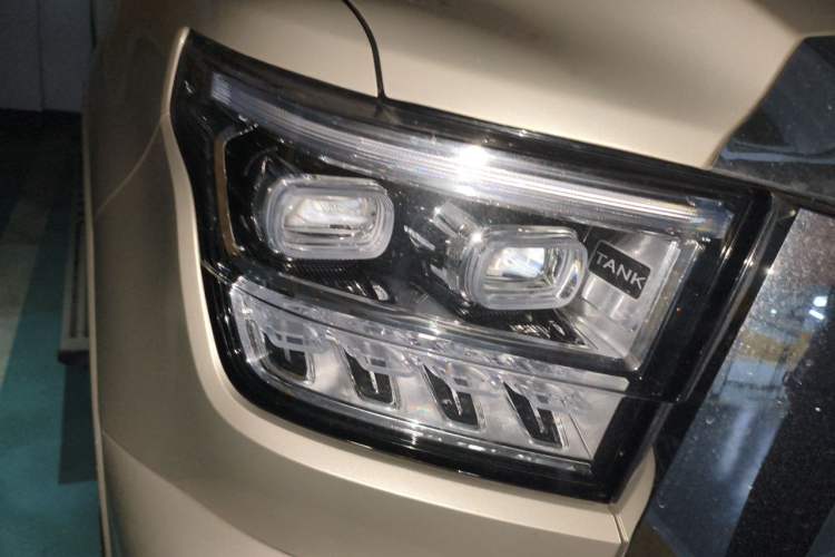 Used Tank 500 2022 3.0T Business Edition "Creation Realm" Design 5-Seater Right Front Headlight