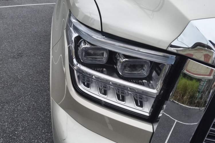 Used Tank 500 2022 3.0T Business Edition "Creation Realm" Design 5-Seater Right Front Headlight