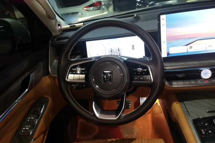 Used Tank 500 2022 3.0T Business Edition "Creation Realm" Design 5-Seater Steering Wheel