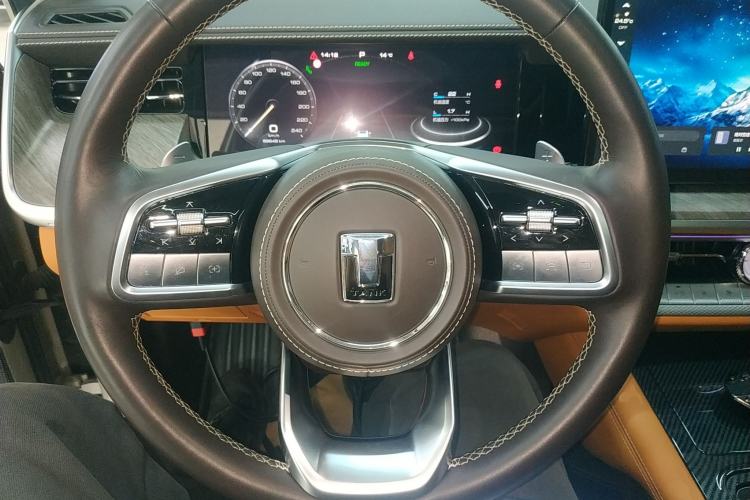 Used Tank 500 2022 3.0T Business Edition "Creation Realm" Design 5-Seater Steering Wheel