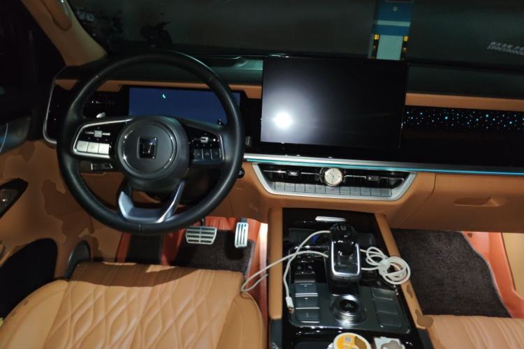 Used Tank 500 2023 3.0T Sport Edition Realm-Setting 5-Seater Center Console