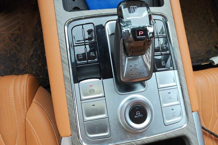 Used Tank 500 2023 3.0T Sport Edition Realm-Setting 5-Seater Gear Lever