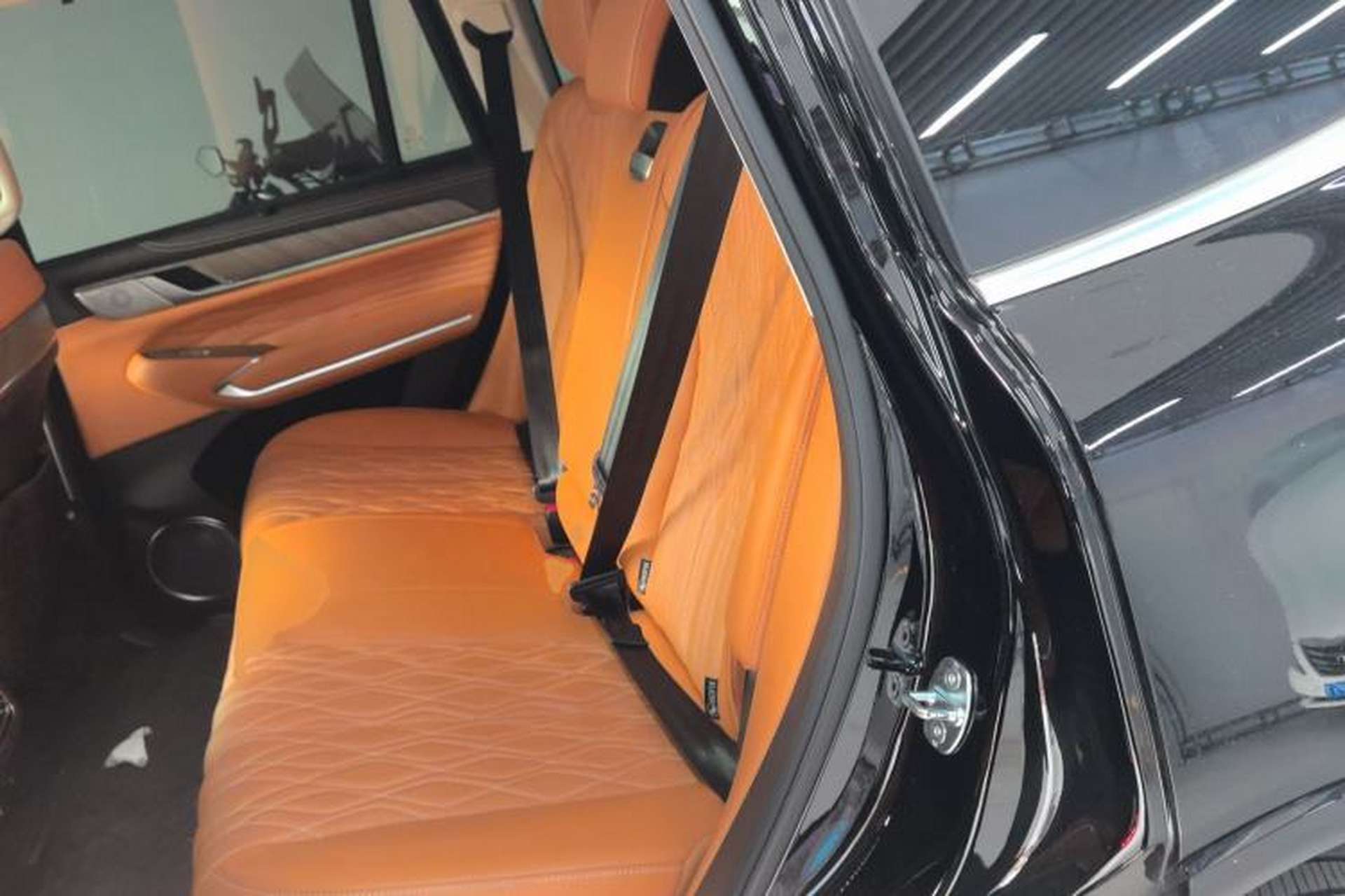 Used Tank 500 2023 3.0T Business Edition "Creation" Style 5 Seats Left Rear Seat