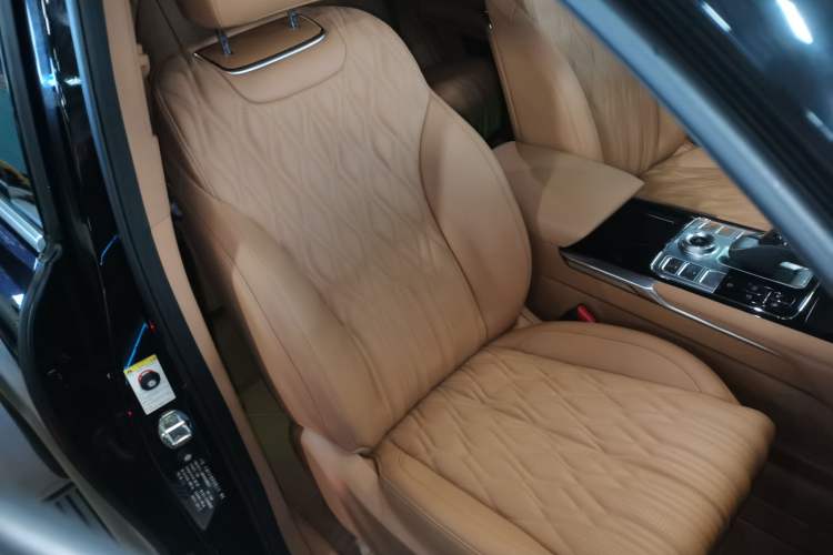 Used Tank 500 2023 3.0T Business Edition "Creation" Style 5 Seats Right Front Seat