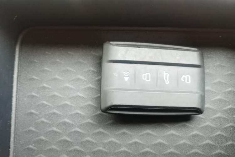 Used Tank 500 2023 3.0T Sport Edition Realm-Setting 5-Seater Vehicle Key