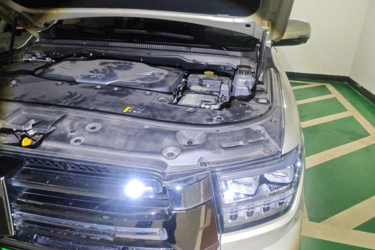 Used Tank 500 2023 3.0T Sport Edition Realm-Setting 5-Seater Engine Bay Left