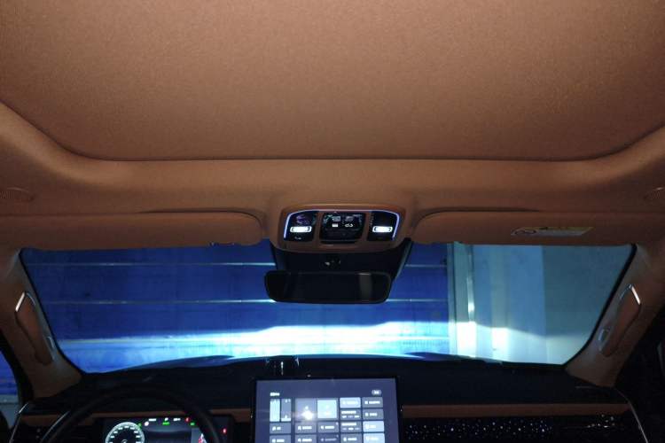 Used Tank 500 2023 3.0T Sport Edition Realm-Setting 5-Seater Headliner