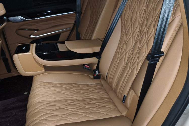 Used Tank 500 2023 3.0T Sport Edition Realm-Setting 5-Seater Left Rear Seat