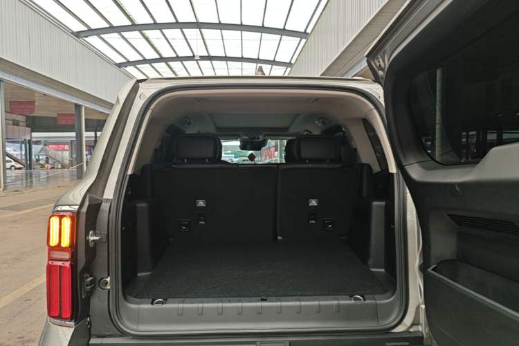 Used Tank 500 2023 3.0T Sport Edition Realm-Setting 5-Seater Trunk