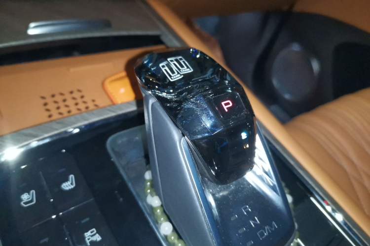 Used Tank 500 2023 3.0T Sport Edition Realm-Setting 5-Seater Gear Lever