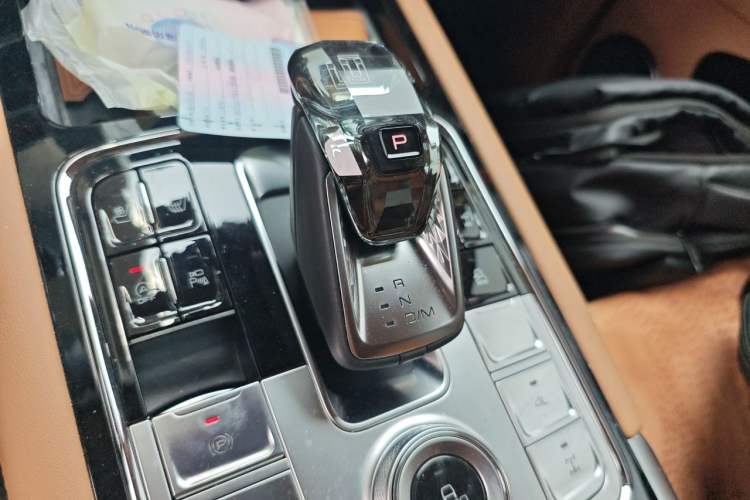 Used Tank 500 2023 3.0T Sport Edition Realm-Setting 5-Seater Gear Lever