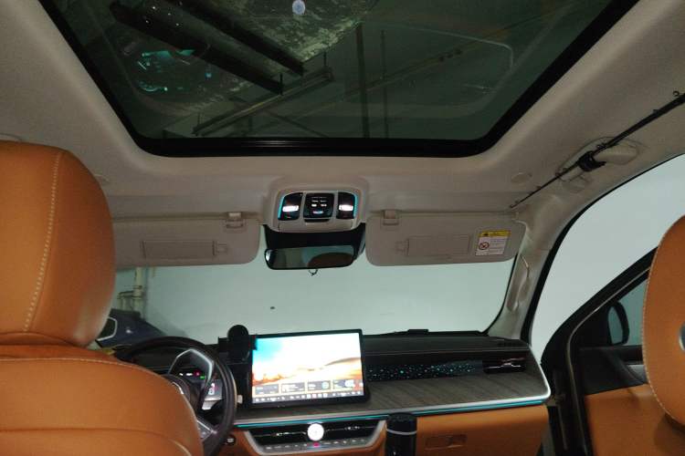 Used Tank 500 2023 3.0T Sport Edition Realm-Setting 5-Seater Headliner