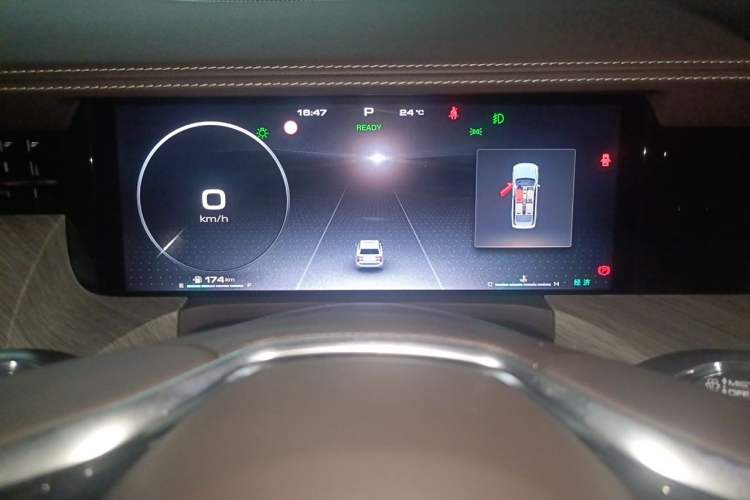 Used Tank 500 2023 3.0T Sport Edition Realm-Setting 5-Seater Instrument Cluster