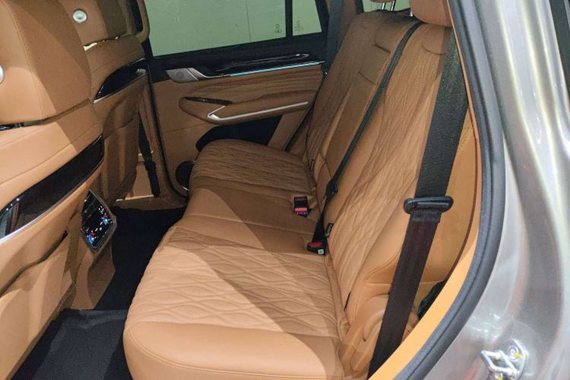 Used Tank 500 2023 3.0T Sport Edition Realm-Design 7-Seater Left Rear Seat