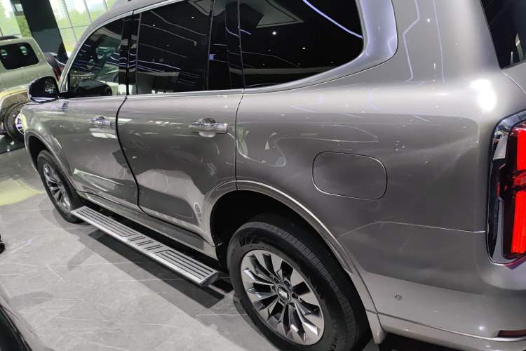 Used Tank 500 2023 3.0T Sport Edition Realm-Design 7-Seater Left Side