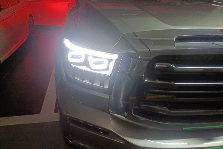 Used Tank 500 2023 3.0T Sport Edition Realm-Setting 5-Seater Right Front Headlight