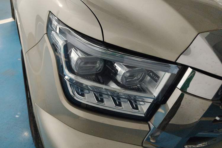 Used Tank 500 2023 3.0T Sport Edition Realm-Setting 5-Seater Right Front Headlight