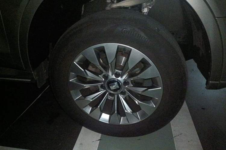 Used Tank 500 2023 3.0T Sport Edition Realm-Setting 5-Seater Right Front Wheel Hub