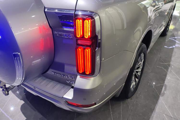 Used Tank 500 2023 3.0T Sport Edition Realm-Design 7-Seater Right Rear Taillight