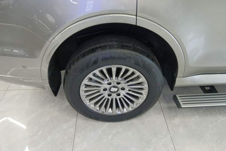 Used Tank 500 2023 3.0T Business Edition "Creation" Style 5 Seats Right Rear Wheel Hub