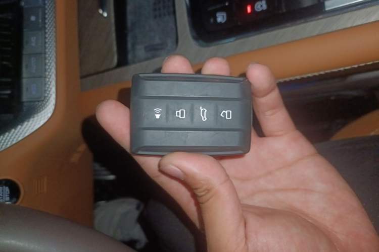 Used Tank 500 2023 3.0T Sport Edition Realm-Setting 5-Seater Vehicle Key