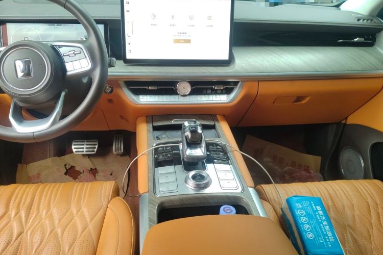 Used Tank 500 2023 3.0T Sport Edition Realm-Setting 5-Seater Audio And AC Panel