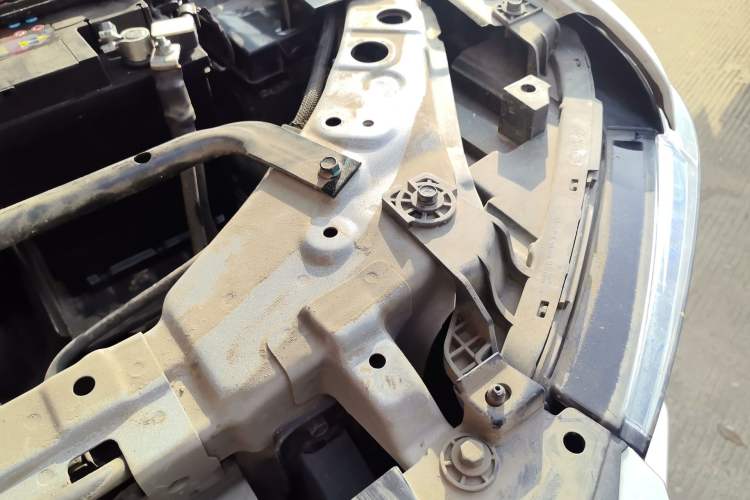 Used Tank 500 2023 3.0T Sport Edition Summit Model 5-Seater Engine Bay Left