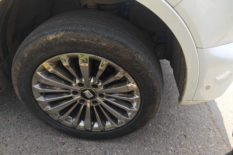 Used Tank 500 2023 3.0T Sport Edition Realm-Design 7-Seater Right Front Wheel Hub