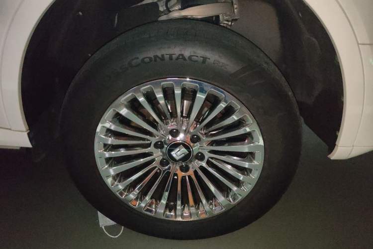 Used Tank 500 2023 3.0T Business Edition "Creation" Style 5 Seats Right Front Wheel Hub